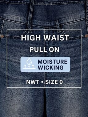 Judy Blue Pull On Tummy Contro Cooling Capri Jeans 0/24 NWT Summer Denim